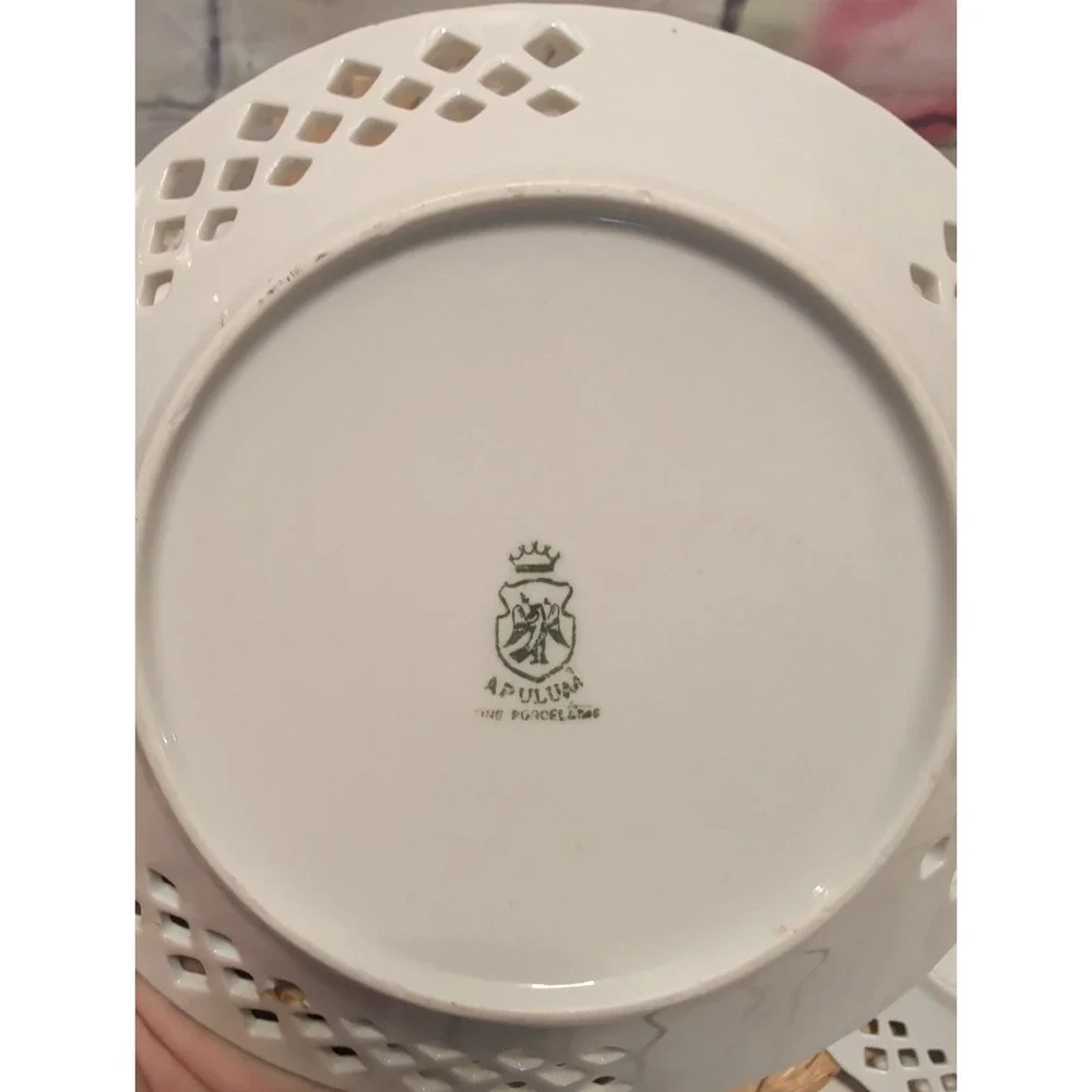 Reticulated APULUM Lucrum Romanian Fine Porcelain Plates Set Of 6 Floral Gold Tr